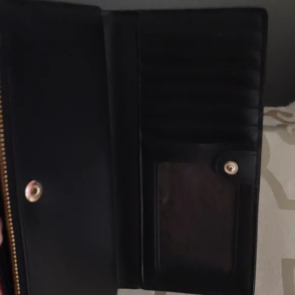 Kate Spade Patterson Drive Braylon Black Wallet in Pebbled Leather. EUC - Picture 10 of 15